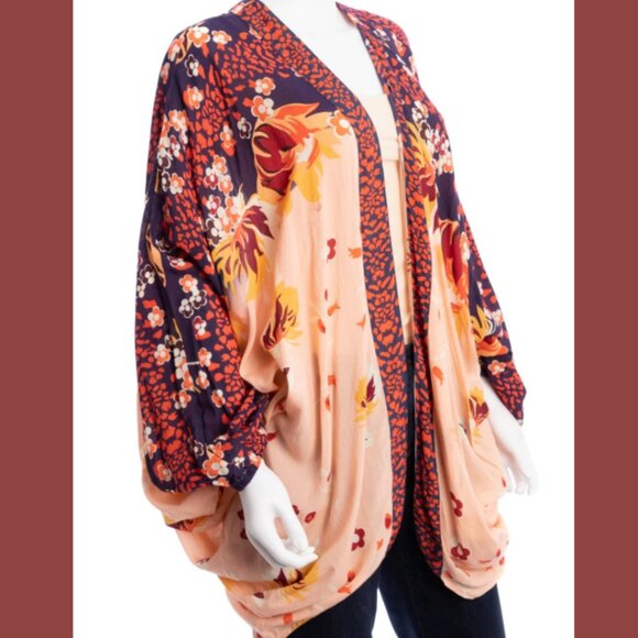 SAACHI Mixed Print Floral Kimono Misty Rose NEW - Picture 2 of 9